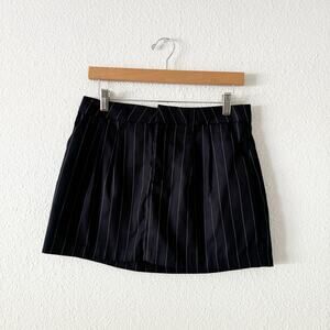 H&M Black Pinstripe Mini Skirt Womens Small business work career professional